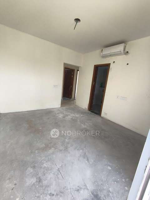 3 BHK Flat In Godrej Golf Links For Sale  In Sector 27