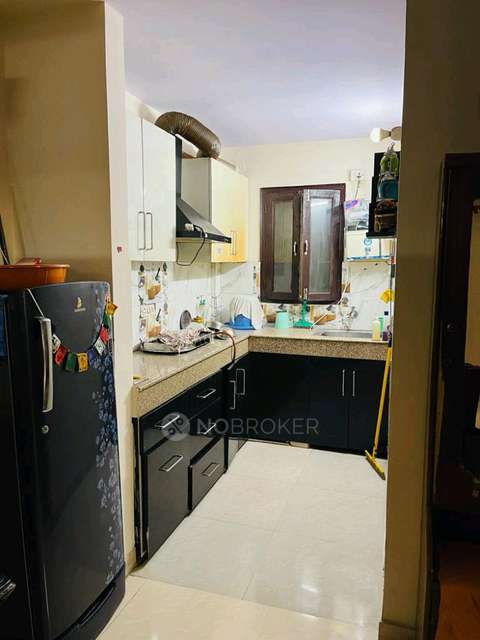 2 BHK Flat In Shivdutt Apartment For Sale  In  Sector 24