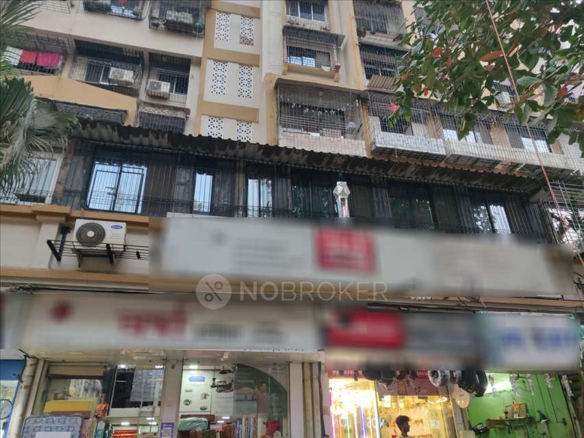 3 BHK Flat In Shree Gurudatta Complex, Sector-8a Airoli For Sale  In Sector-8a Airoli