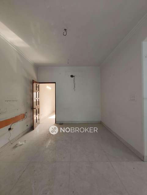 3 BHK Flat In Vaishali Apartment, Vikaspuri For Sale  In Vikaspuri Rd