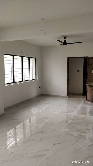 2 BHK Flat In Regent Patk For Sale  In Viman Nagar