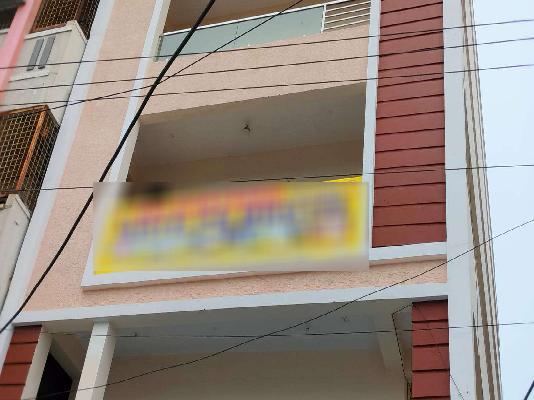 PG for Boys in Suraram