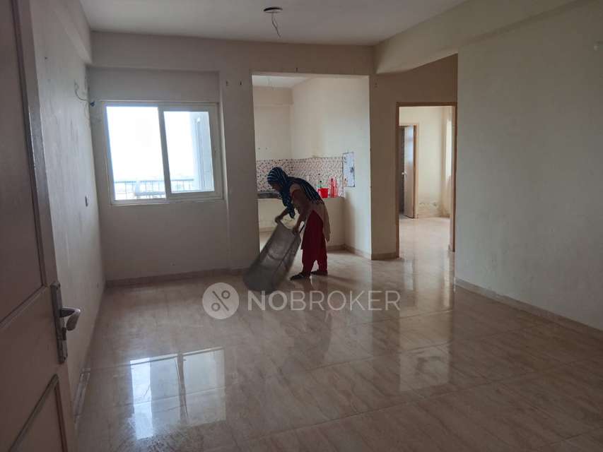 2 BHK Flat In Advitya Homes , Sector 143 For Sale  In Sector 143