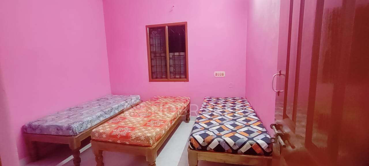 PG for Boys in West Mambalam,