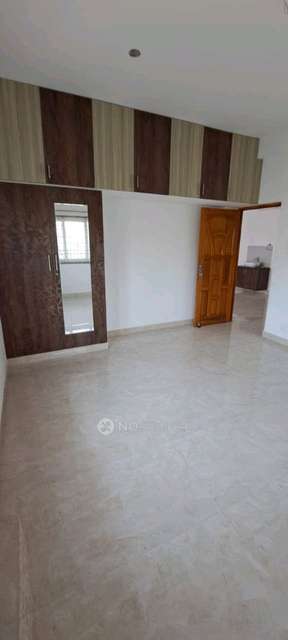 3 BHK Flat In Aashirwad Aparfments  For Sale  In 7, Vallalar, 1st Cross St, Chelli Nagar, Ezhil Nagar, Selaiyur, Chennai, Tamil Nadu 600073, India