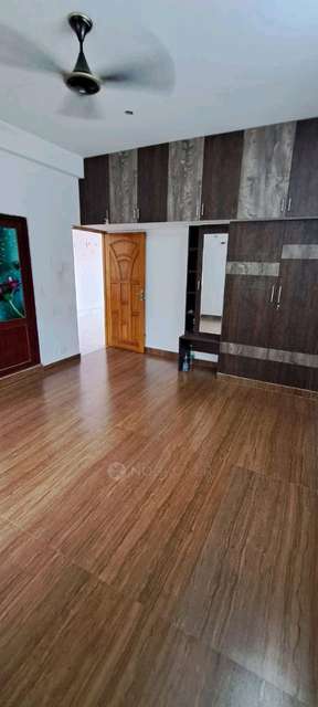 3 BHK Flat In Aashirwad Aparfments  For Sale  In 7, Vallalar, 1st Cross St, Chelli Nagar, Ezhil Nagar, Selaiyur, Chennai, Tamil Nadu 600073, India