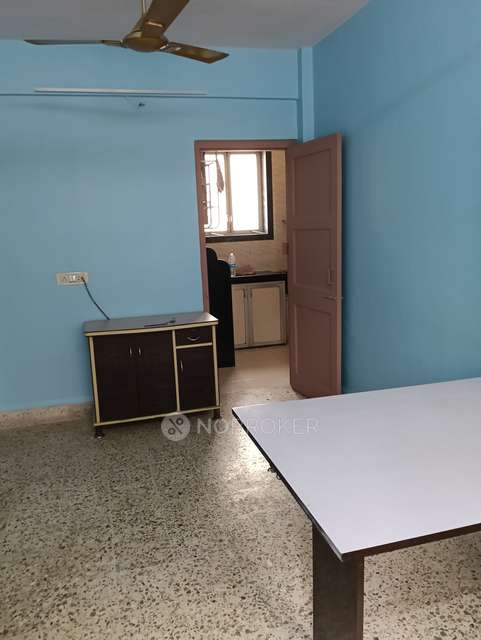 1 RK Flat For Sale  In Kandivali West