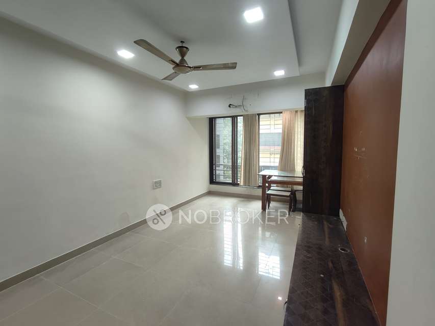2 BHK Flat For Sale  In Goregaon East