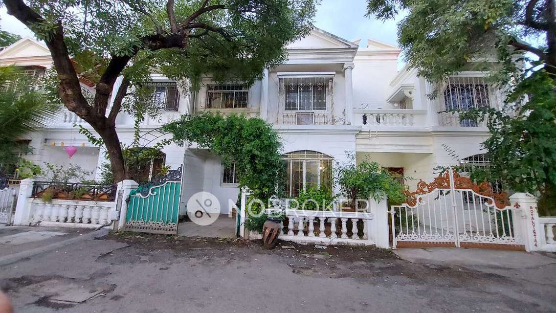 4 BHK Villa In Palace Orchard Chs For Sale  In Mohammed Wadi