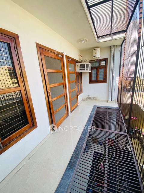 PG for Anyone in Sector 40