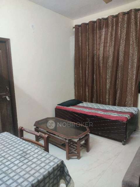 1 RK House for Rent  In  Sector 41