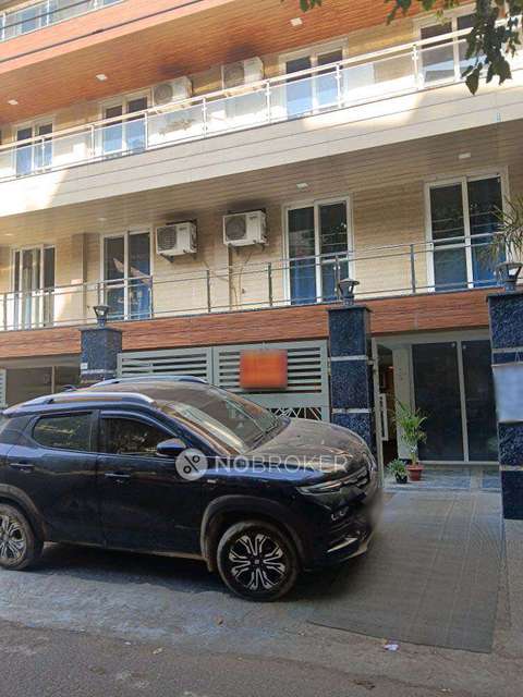 1 RK Flat for Rent  In Sector 43