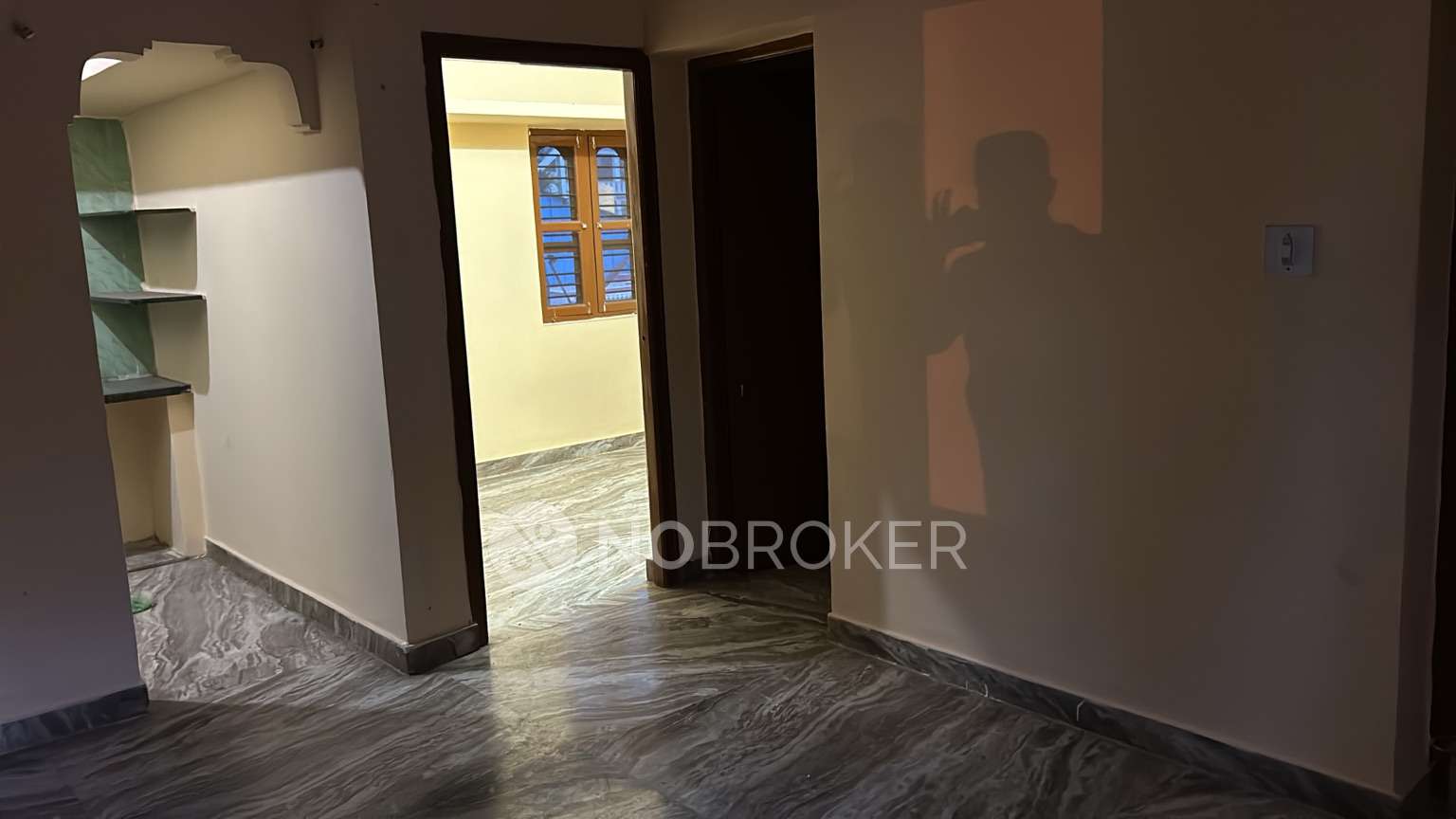 Shayadri nilaya Hagadur Colony Rent WITHOUT BROKERAGE Semifurnished
