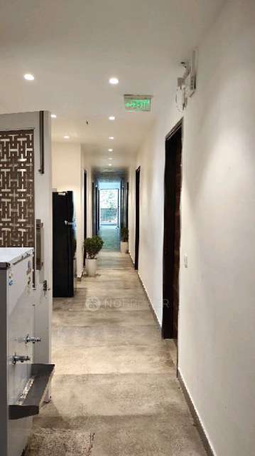 PG for Girls in Kamla Nagar