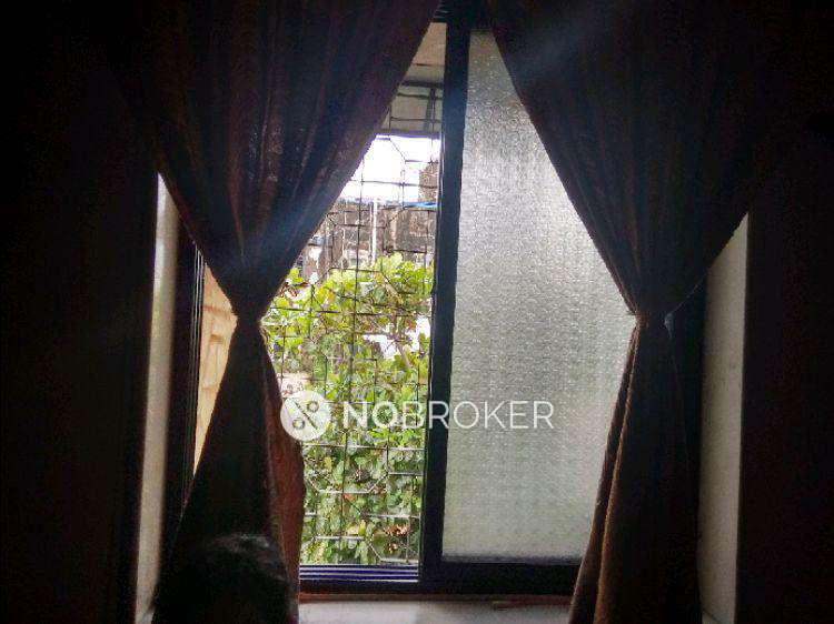 1 RK Flat In Zeeshan Apartment For Sale  In Kurla West