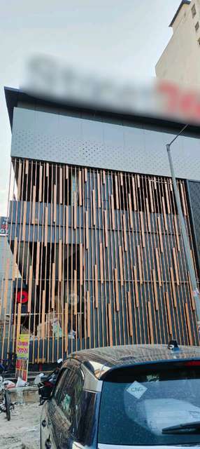 Shop in Tower A1 Amrapali, Tower A1, Silicon City, Amarpali Silicon City, Sector 76, Noida, Uttar Pradesh 201304, India, Noida for sale 