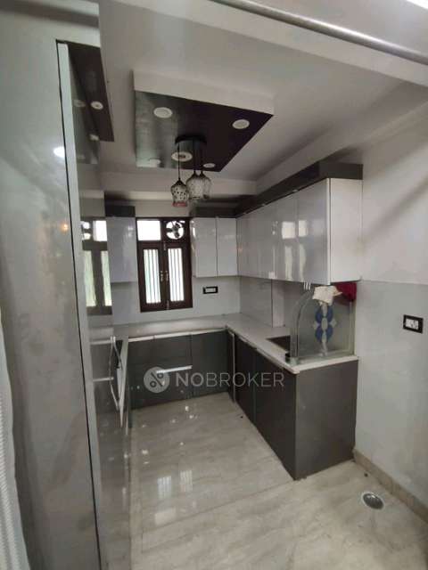 3 BHK Flat In Shree Shyam Apartment For Sale  In Uttam Nagar