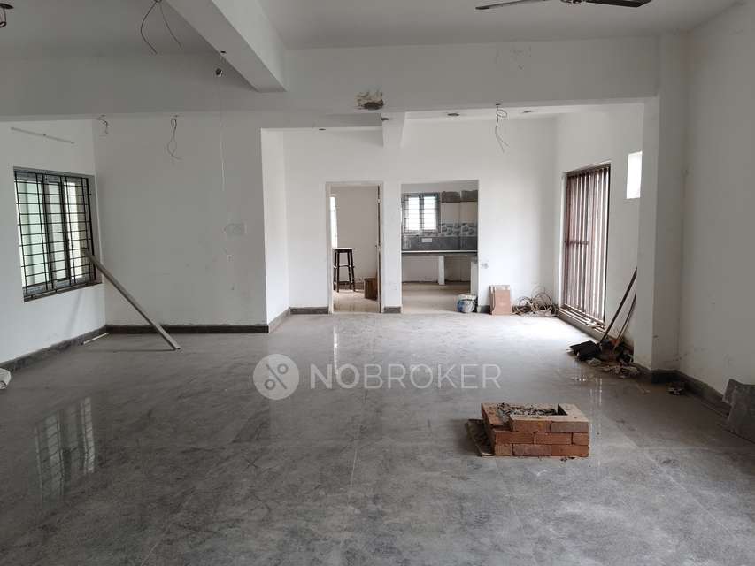 Showroom in Madipakkam, Chennai for Rent 