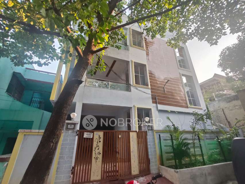 4+ BHK House For Sale  In Alwal