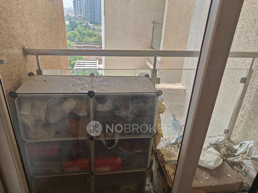 2 BHK Flat In Leisure Town For Sale  In Leisure Town