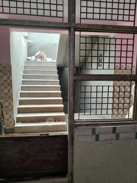 PG for Girls in Dallupura