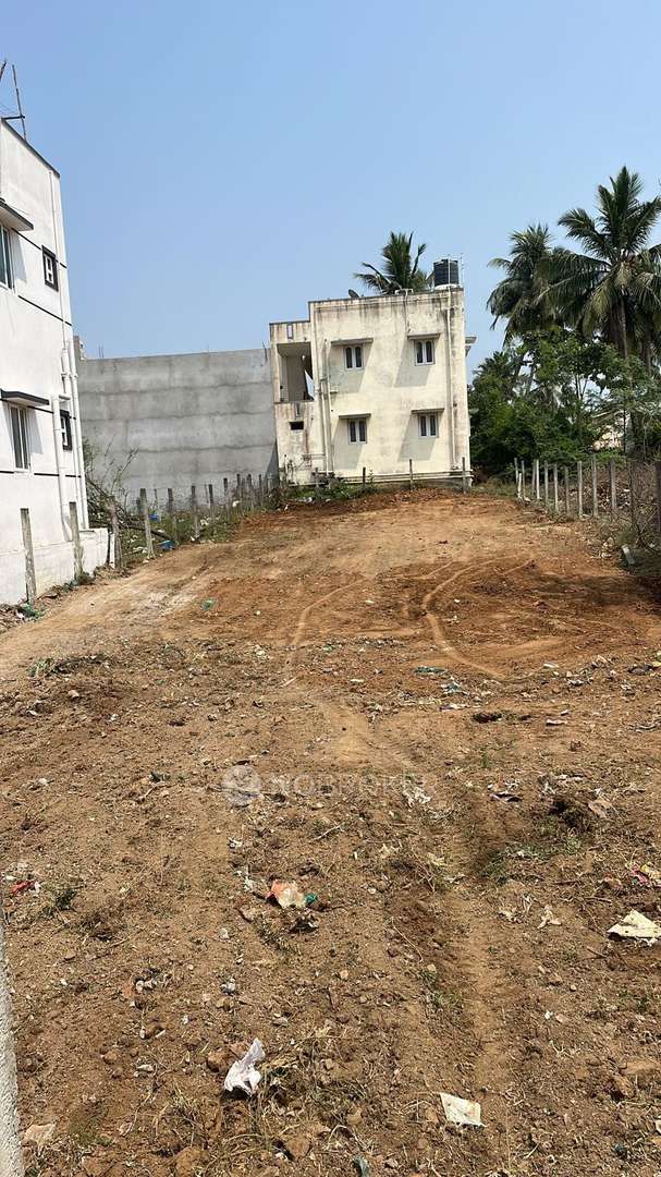 Plot For Sale  In Agaramthen, 