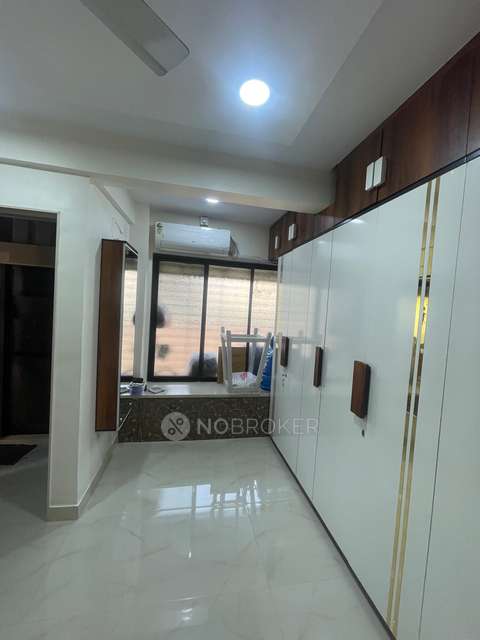 1 BHK Flat In Maruti Apartment Borivali For Sale  In Borivali East