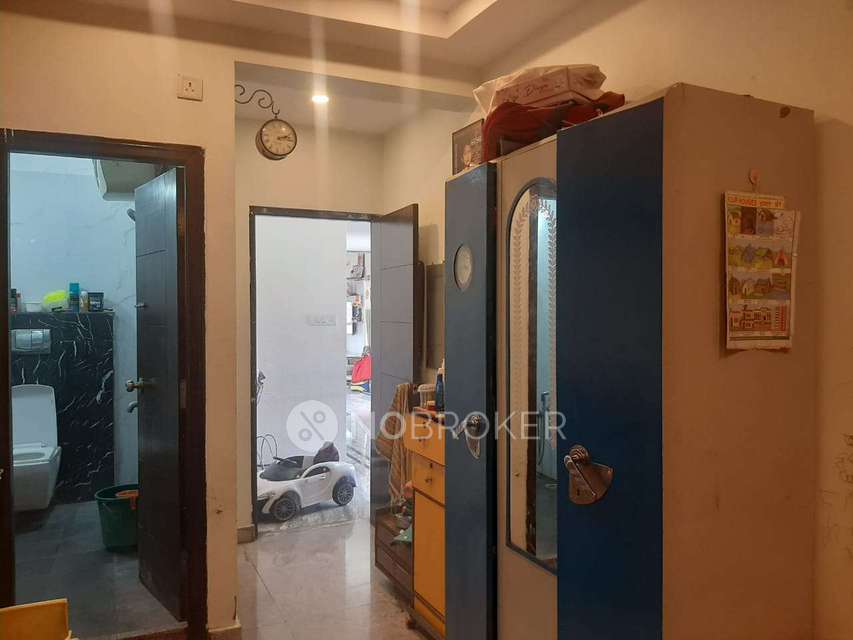 4+ BHK Flat For Sale  In Mavalli