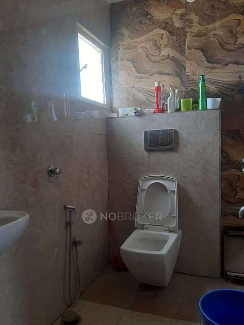 4+ BHK Flat For Sale  In Mavalli