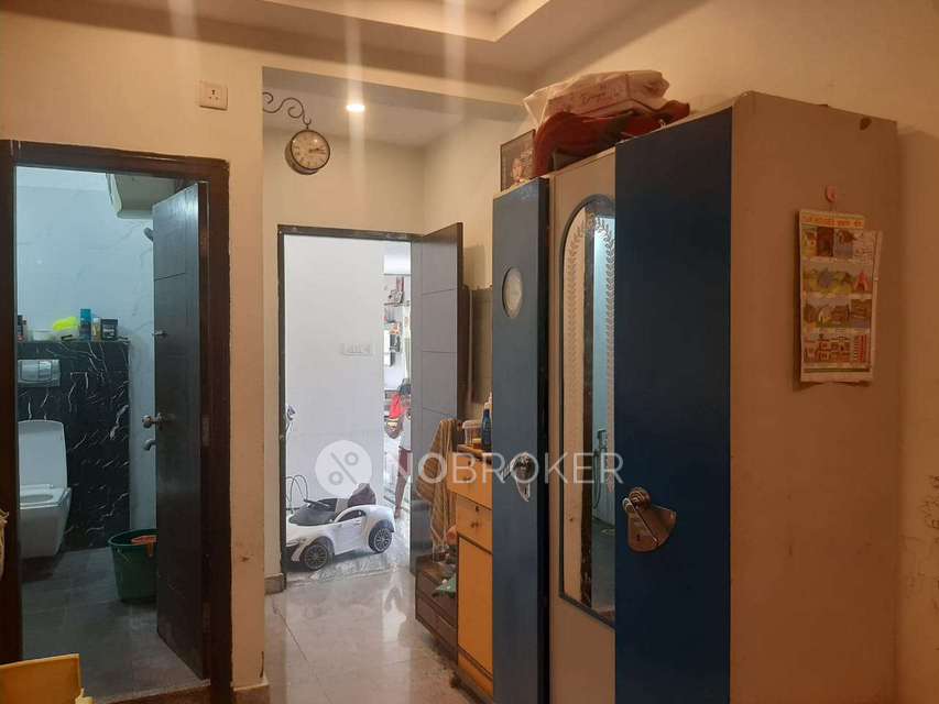 4+ BHK Flat For Sale  In Mavalli