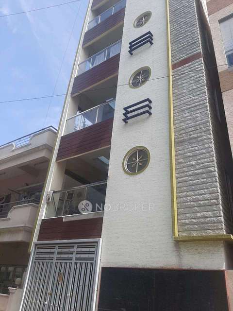 4+ BHK Flat For Sale  In Mavalli
