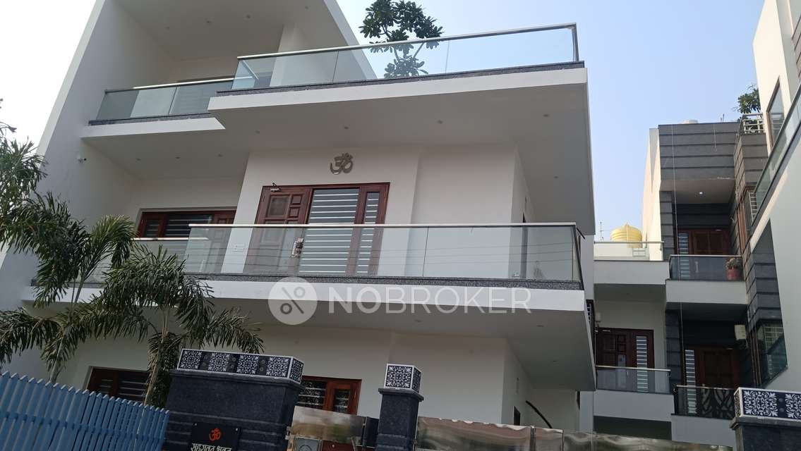 4 BHK House for Rent  In Sector 49