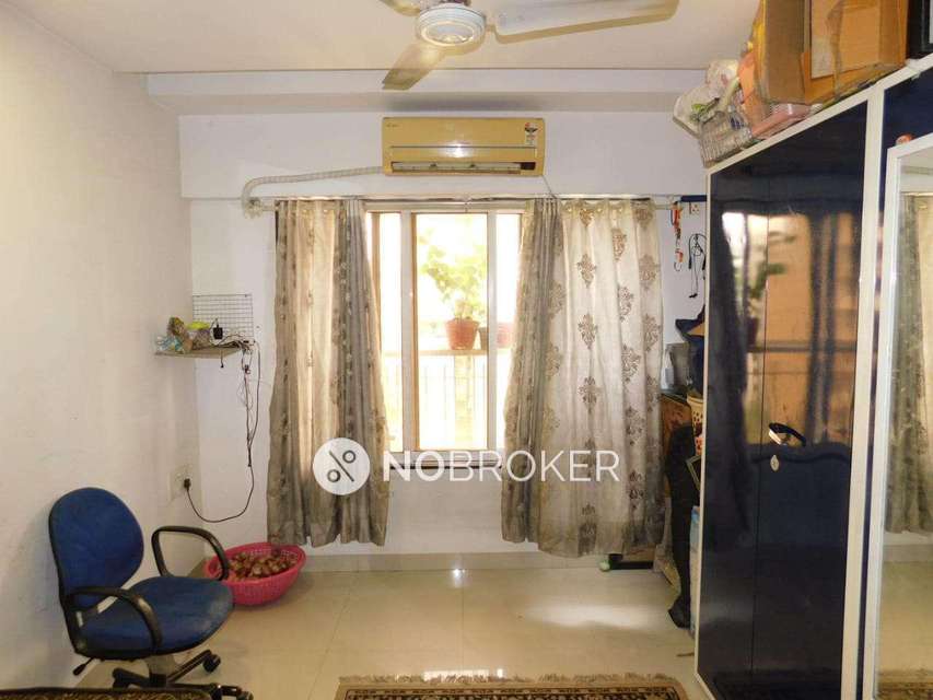 2 BHK Flat In Dlh Darpan For Sale  In Andheri West