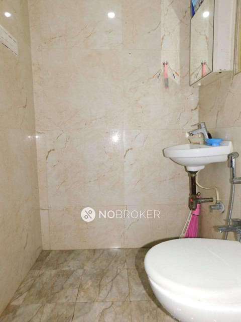 2 BHK Flat In Dlh Darpan For Sale  In Andheri West