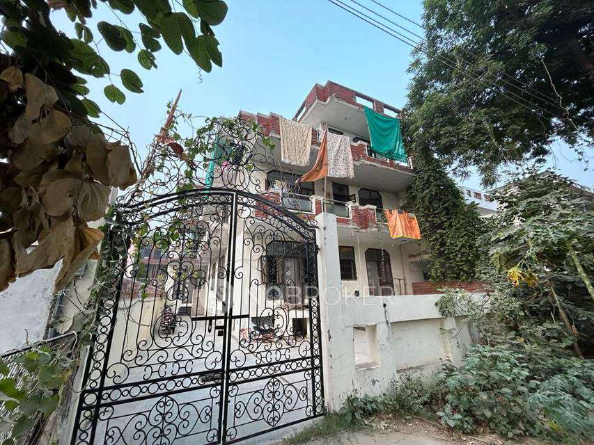 4+ BHK House For Sale  In Sector 31