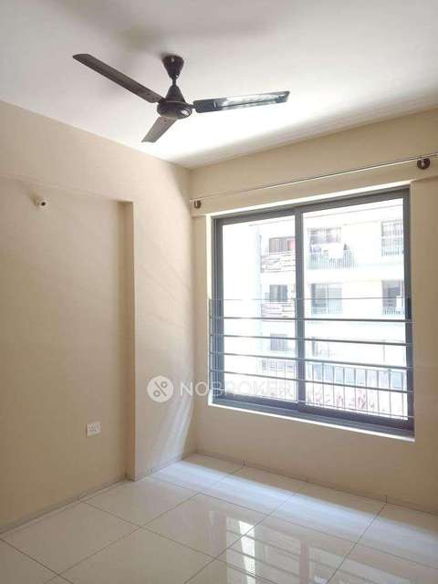 2 BHK Flat In Arvind Skylands For Sale  In Yelahanka