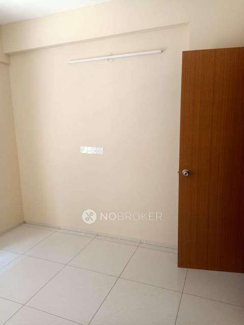 2 BHK Flat In Arvind Skylands For Sale  In Yelahanka