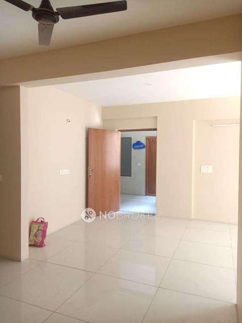 2 BHK Flat In Arvind Skylands For Sale  In Yelahanka