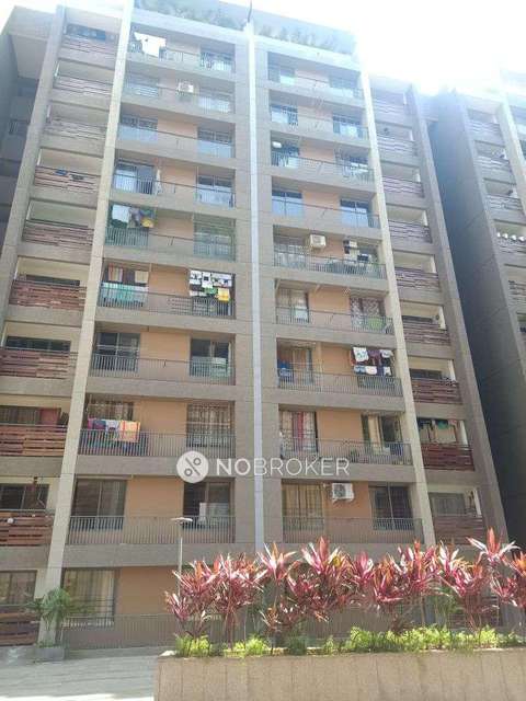 2 BHK Flat In Arvind Skylands For Sale  In Yelahanka