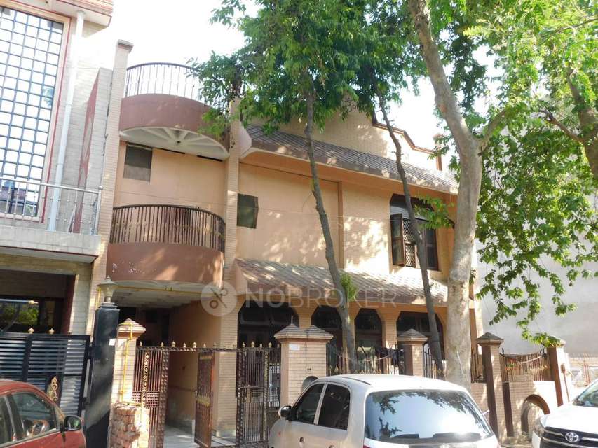 PG for Boys in Sector Alpha Ii