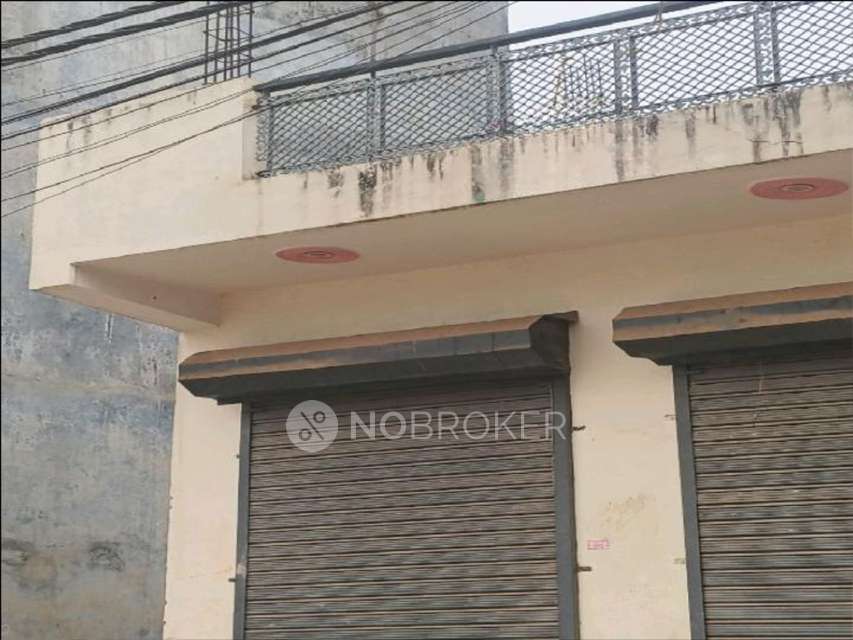 Shop in Kunwar Singh Nagar, Delhi for Rent 
