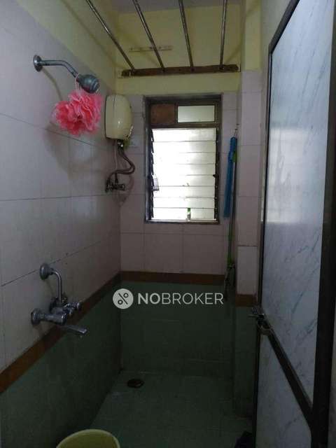 2 BHK Flat In Akansha Chs For Sale  In Mulund East