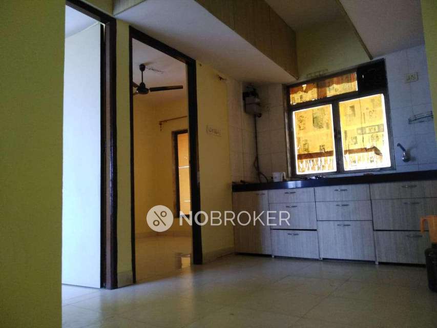 2 BHK Flat In Akansha Chs For Sale  In Mulund East