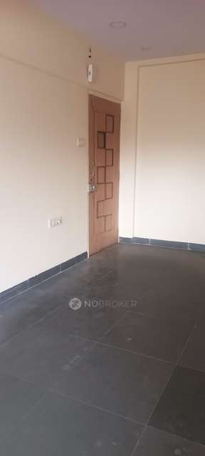 2 BHK Flat In Vireshwar Sneh Chs. For Sale  In Vile Parle