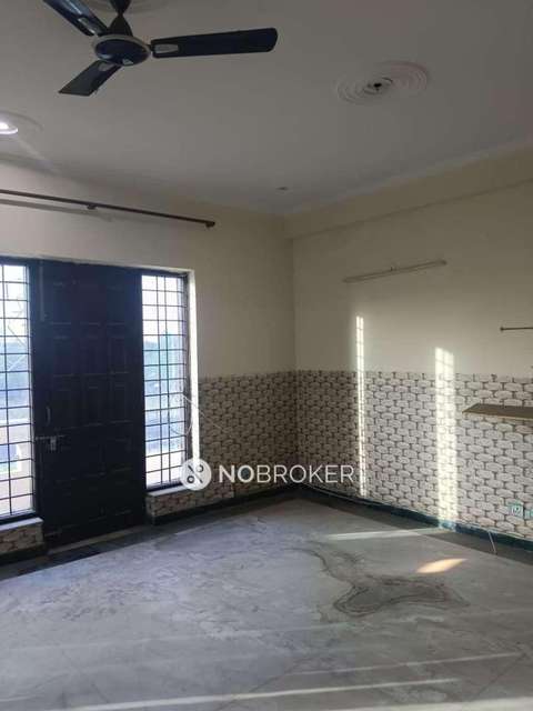 4+ BHK House For Sale  In Sector 72