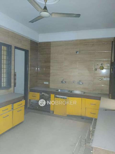 4+ BHK House For Sale  In Sector 72