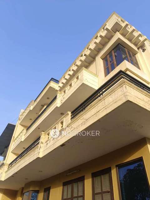 4+ BHK House For Sale  In Sector 72