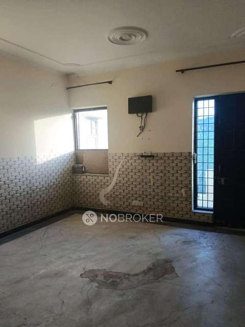 4+ BHK House For Sale  In Sector 72