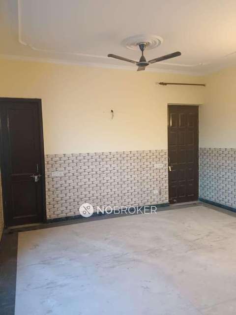 4+ BHK House For Sale  In Sector 72