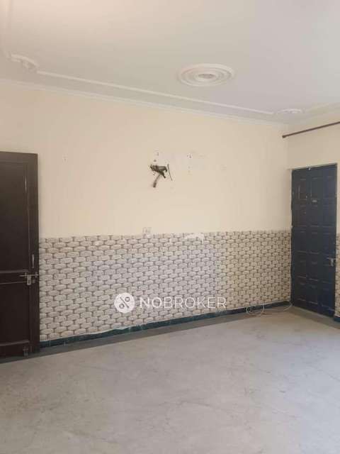 4+ BHK House For Sale  In Sector 72